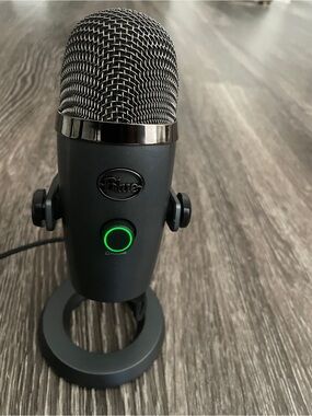 Logitech Blue Yeti Nano USB Microphone | Stand Included